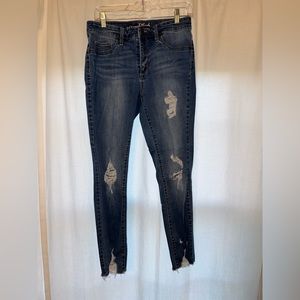 Target - Universal Thread Jeans